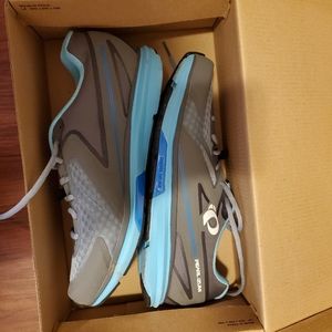 Pearl Izumi X-Road Fuel V5 bike shoes
